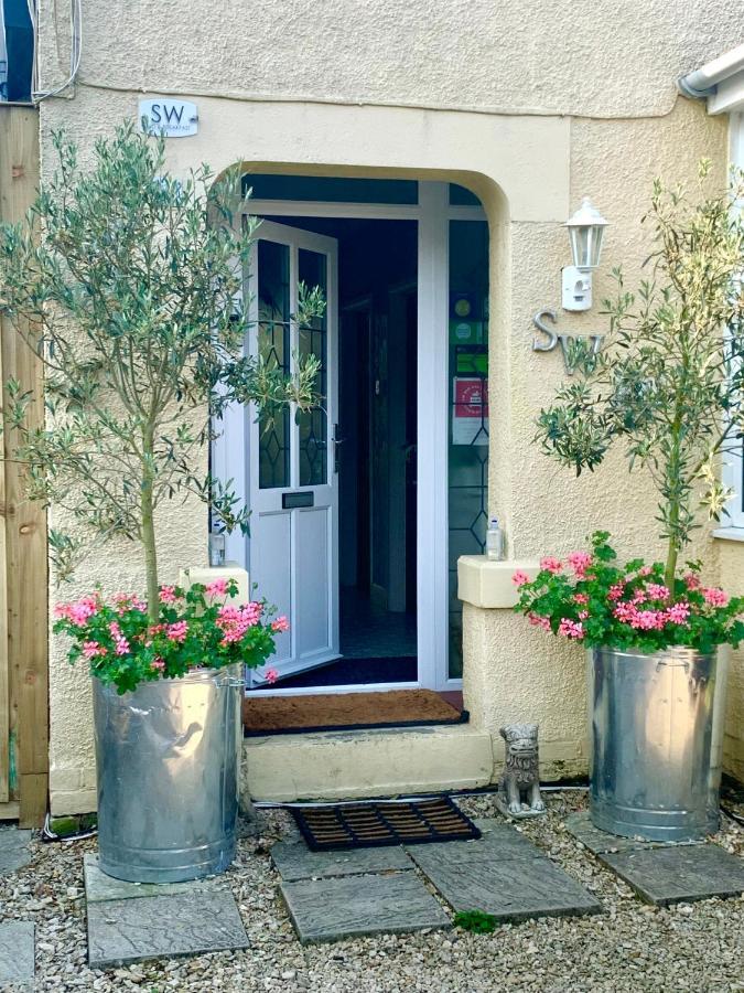 SW Bed&Breakfast Swindon Exterior foto